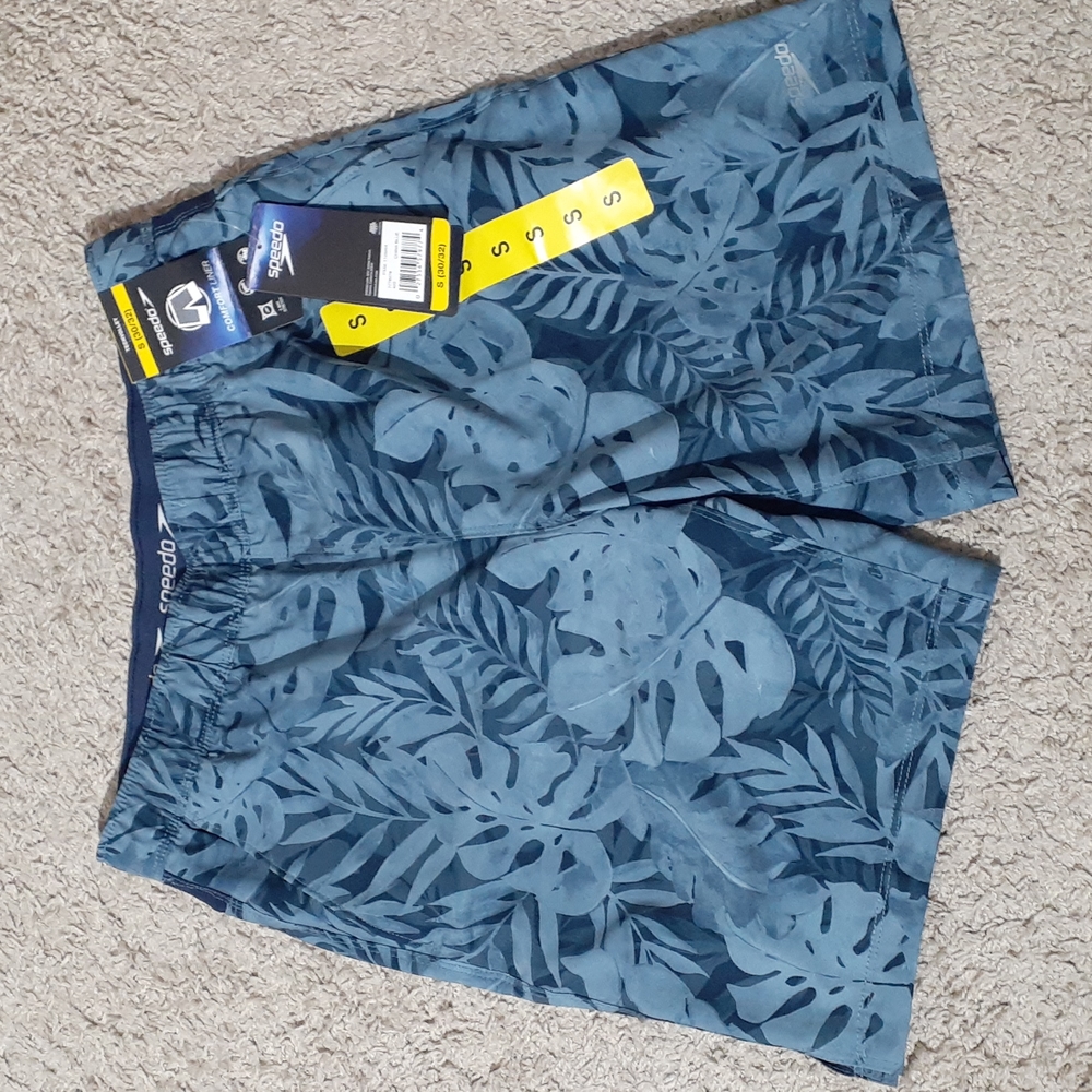 NWT Speedo Techvolley Shorts - Small - Blue